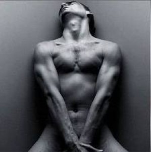 Julio Gay, travestis, prostitutas en Vi&ntilde;a del Mar |  Privado necesita escort hombre pagos diarios 89424312 vi&ntilde;a.-, Presencia varonil act. dot.-con o sin experiencia.-