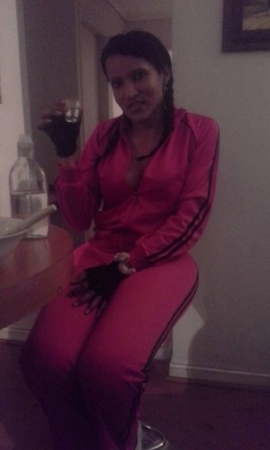 Debora Gay, travestis, prostitutas en Santiago |  Chica extranbotica colombioana hermosa pechugona piernona bella, Complaciente buena onda alta rica morenaza doy arto besitos