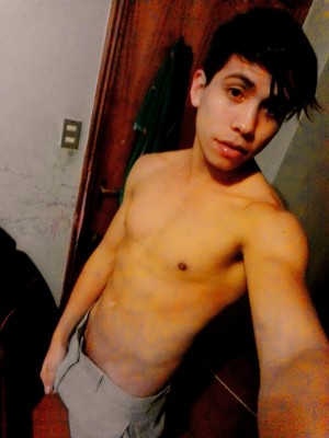 Angel Gay, travestis, prostitutas en Santiago |  Angelito 19 atiendo maduras, casadas, ardientes, separadas, divorciadas, me encantan mujeres, Hot hot hotttttt....