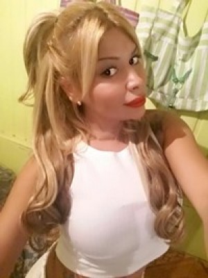Marla Gay, travestis, prostitutas en Santiago |  Marlita bella complaciente plaza de armas , Seré la putita más rica en la cama para ti