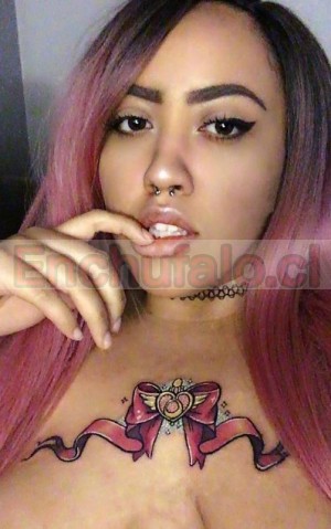 Yuliana Gay, travestis, prostitutas en Santiago |  Caliente chile sexo chica yuliana, 26 años, Me gusta el sexo y divertirme! ¿quieres jugar conmigo?