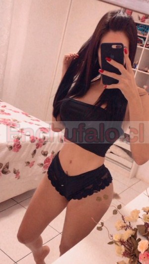 Andrea Gay, travestis, prostitutas en Santiago |  926409334 rico placer sensualidad sensual chica col 22 pleno centro , Venvistame en pleno centro teatinos 